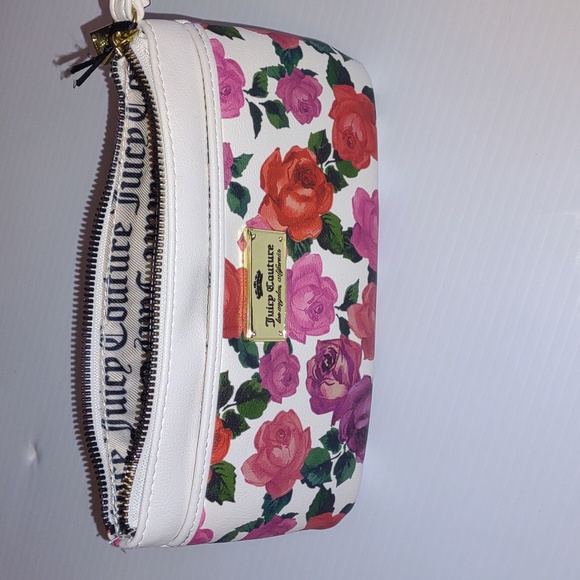 ๐JUICY COUTURE White Romantic Wrist Wallet๐ท๐๐บ - Picture 8 of 12